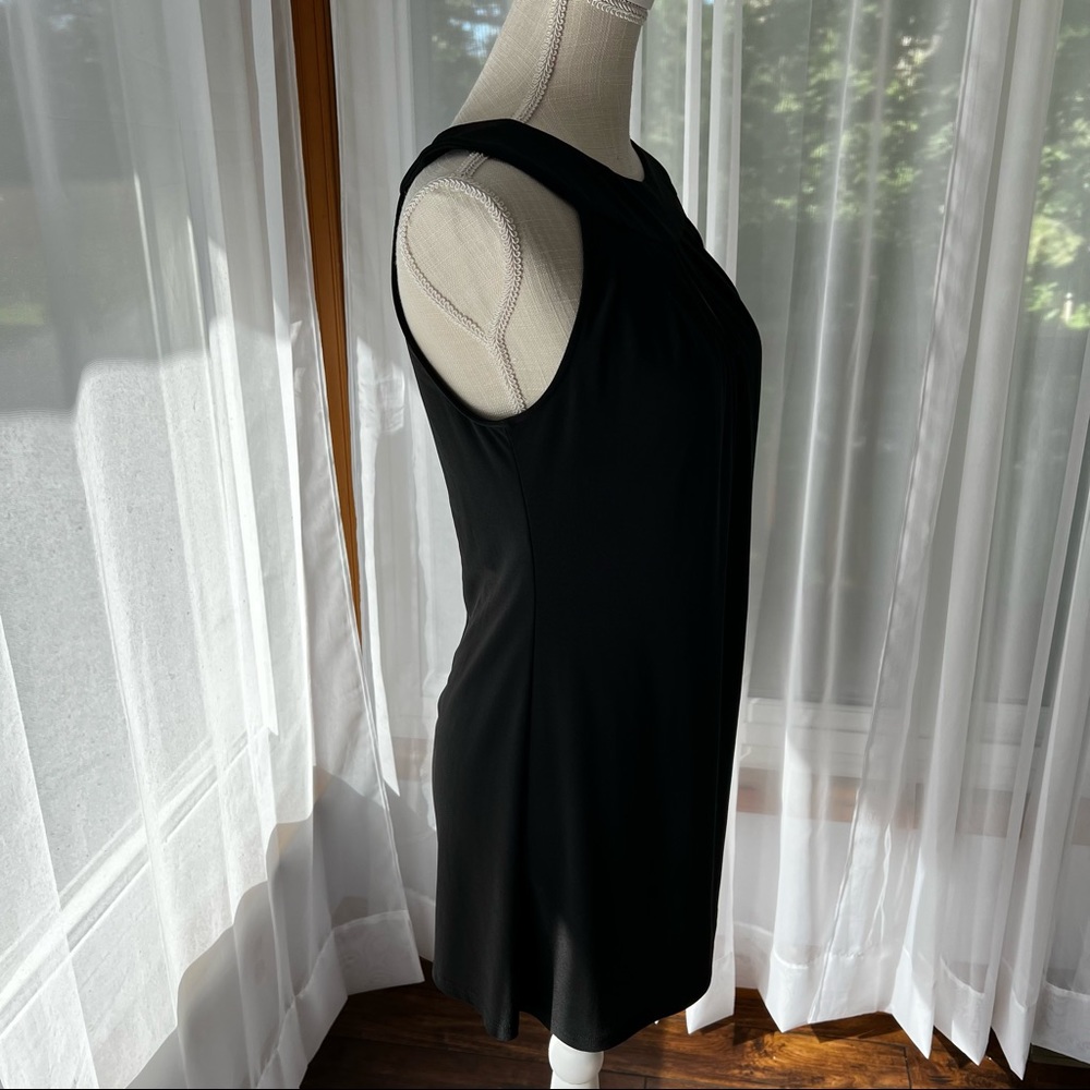 White House Black Market Sleeveless Top Keyhole Front and Back Black Sz S - Picture 6 of 16